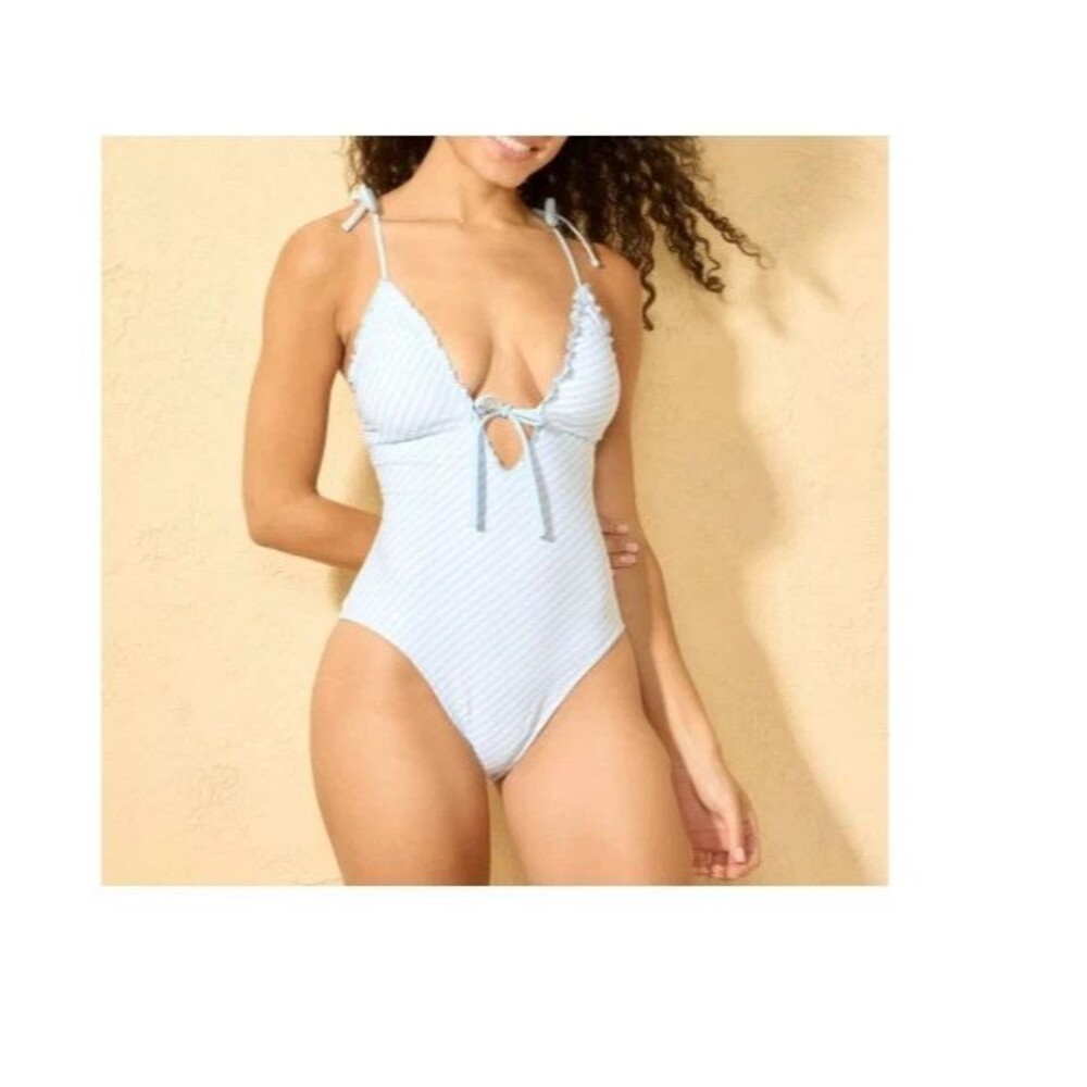 Women's Lettuce Edge High Leg Cheeky One Piece Swimsuit - Shade & Shore Sz L